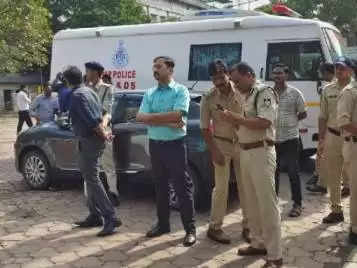 MP LIVE:महिला एसआई को गोली मारकर TI ने किया सुसाइड,इंदौर कंट्रोल रूम की घटना
